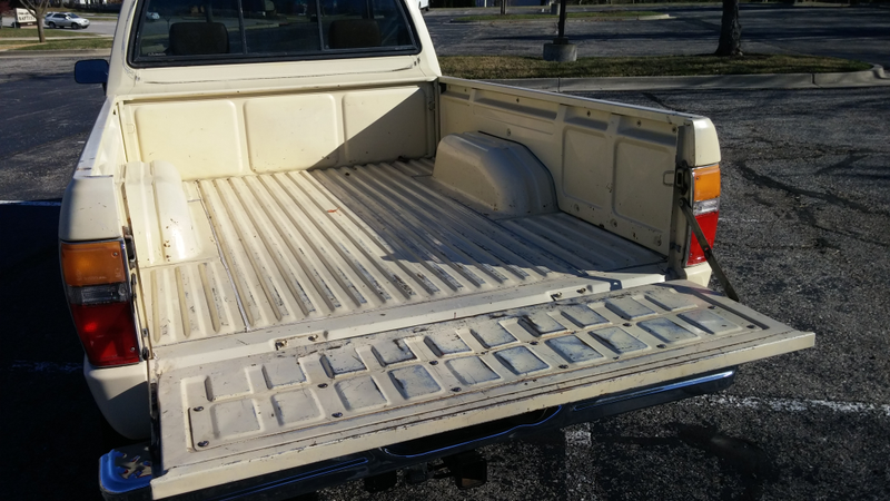 Illustration for article titled Here’s Exactly What It Cost To Buy And Repair An Old Toyota Pickup Truck